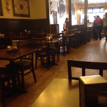 Rocco's Pizzeria - New dining room @Rocco's on 5th - Pizza Near Me - Brooklyn, New York