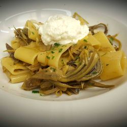 Port Ellen Clan - Calamarata carciofi burrata