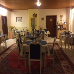 Pension Gundert - Frühstücksraum