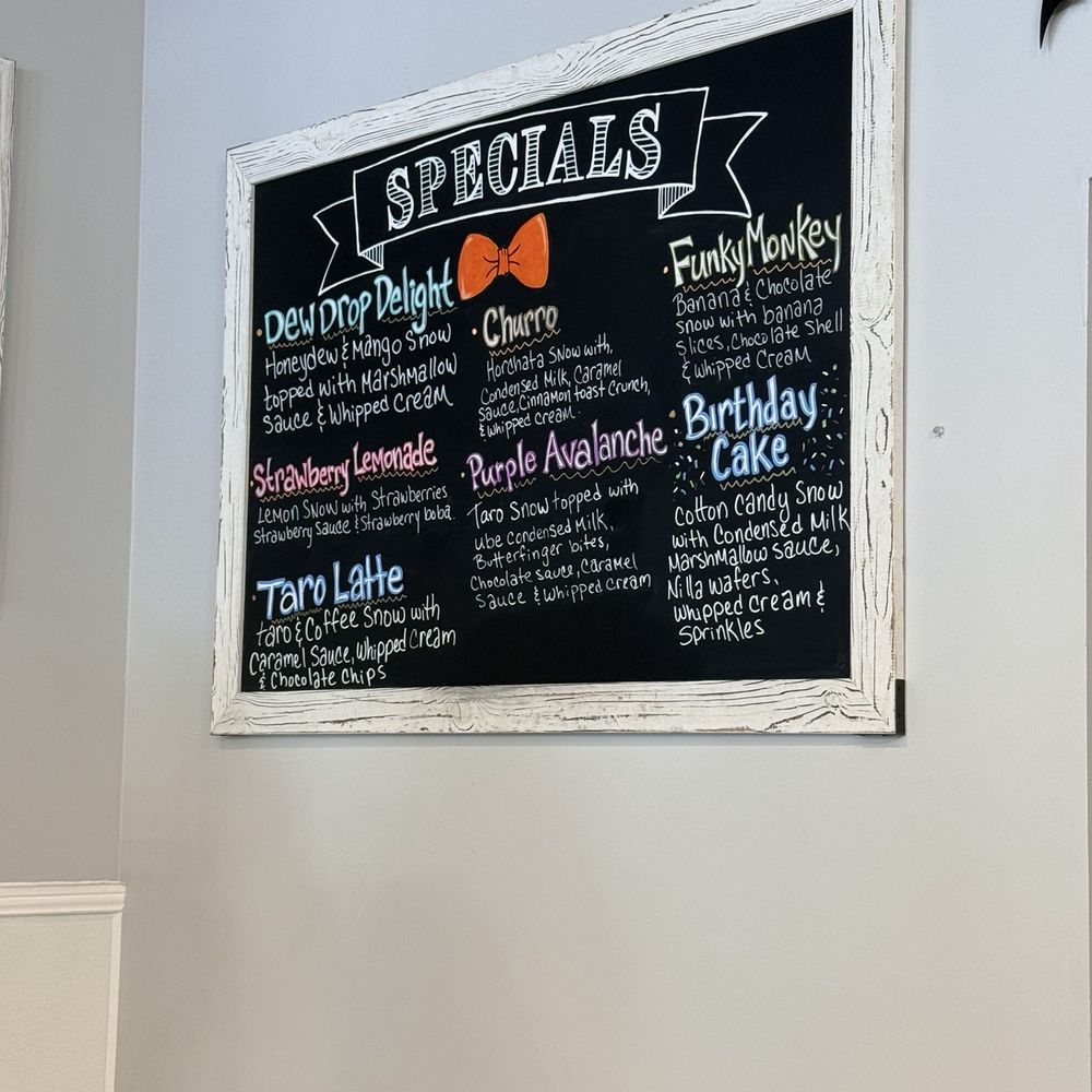 Vampire Penguin - Ice Cream & Frozen Yogurt Near Me - Palm Beach Gardens, Florida Vampire Penguin - Ice Cream & Frozen Yogurt Near Me - Palm Beach Gardens, Florida