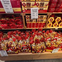World of Souvenirs - Welcome to the World of Souvenir's