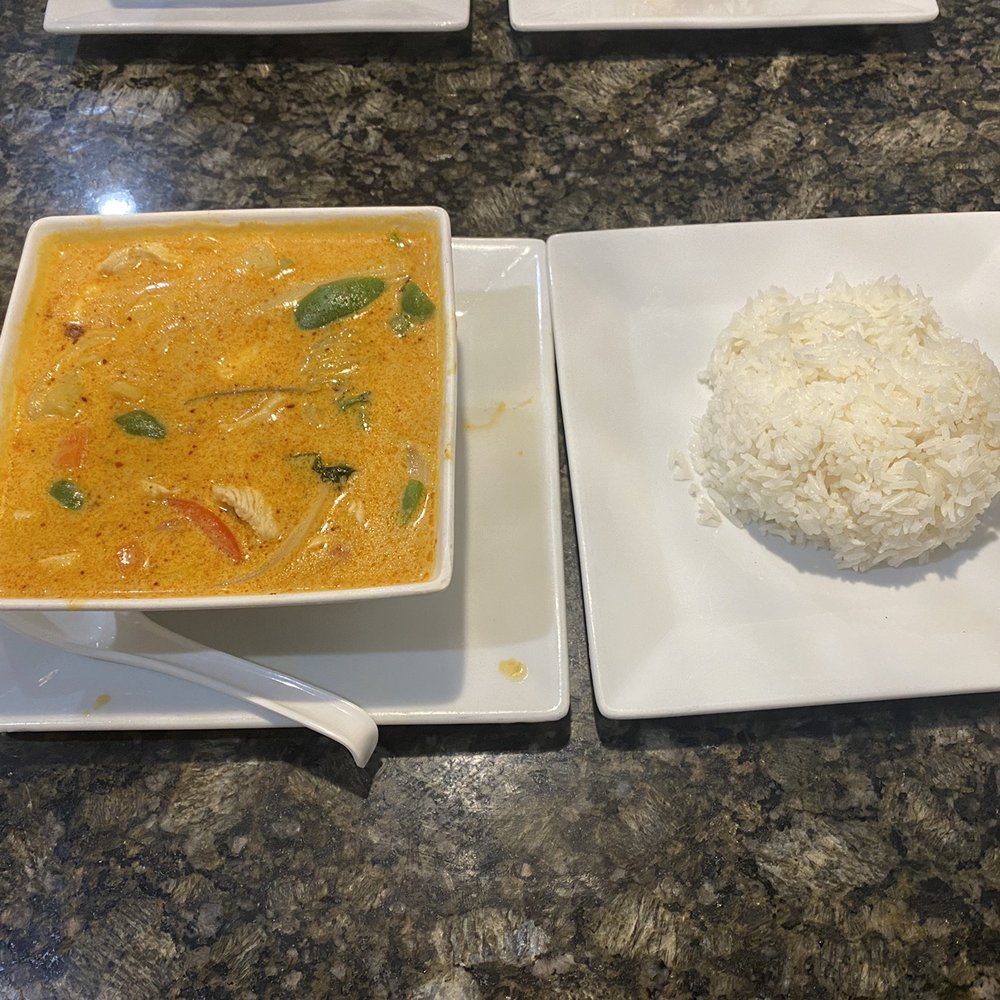 Pad Thai - Red Curry with Chicken - Thai Near Me - Fort Smith, Arkansas Pad Thai - Red Curry with Chicken - Thai Near Me - Fort Smith, Arkansas