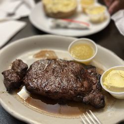 Cattle Ranch - Steak....table bread and 2 sides...