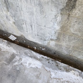 Public Storage - Water damage from rain leakage and mold inside my unit - Self Storage Near Me - Pasadena, California