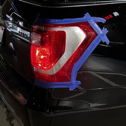 Blue Fin Car Wash - Damaged Tail Light!