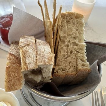 360 Restaurant - Bread - Canadian (New) Near Me - Toronto, Ontario