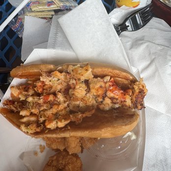 Safe Harbor Seafood - Lobster Roll - Seafood Near Me - Jacksonville, Florida Safe Harbor Seafood - Lobster Roll - Seafood Near Me - Jacksonville, Florida