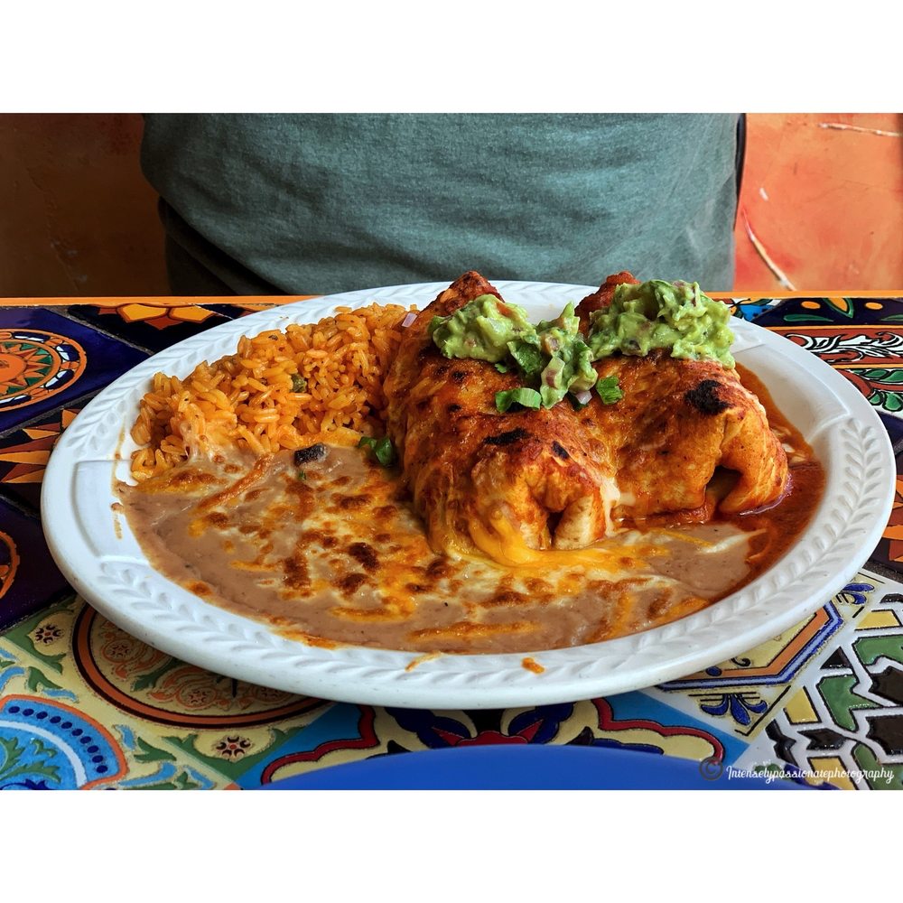 Chicken burrito | #intenselypassionatephotography Chicken burrito | #intenselypassionatephotography