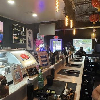BluWave Sushi - Sushi Bars Near Me - Tampa, Florida BluWave Sushi - Sushi Bars Near Me - Tampa, Florida