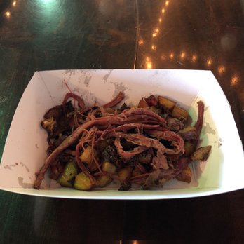 Eat Me Drink Me - Corned beef hash! - Food Trucks Near Me