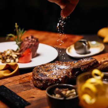 Trace Chophouse - Desserts Near Me - Wheeling, West Virginia