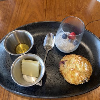 La Hiki - First course of scone and chia seed pudding - Breakfast & Brunch Near Me - Kapolei, Hawaii La Hiki - First course of scone and chia seed pudding - Breakfast & Brunch Near Me - Kapolei, Hawaii