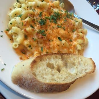 The Modern Cafe - Mac & cheese (half size) - Bars Near Me - Nanaimo, British Columbia