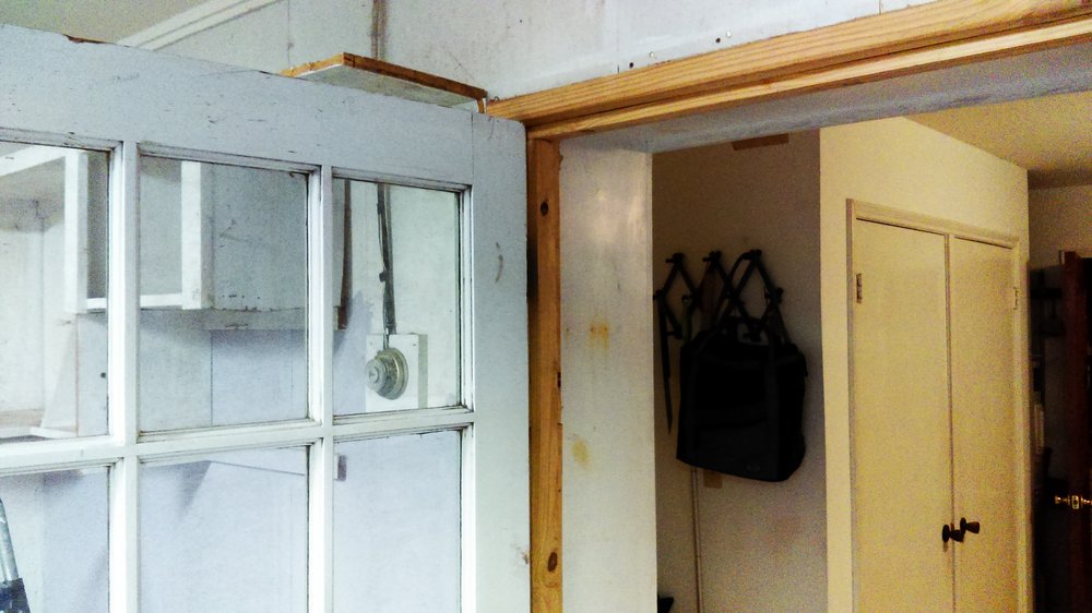 Slide of Bearded Guy Contracting