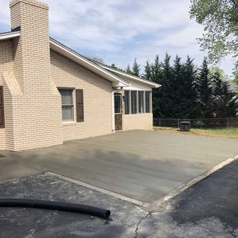 Andrews Concrete - Patio job broom finish - Masonry/Concrete Near Me - Bedford, Virginia Andrews Concrete - Patio job broom finish - Masonry/Concrete Near Me - Bedford, Virginia