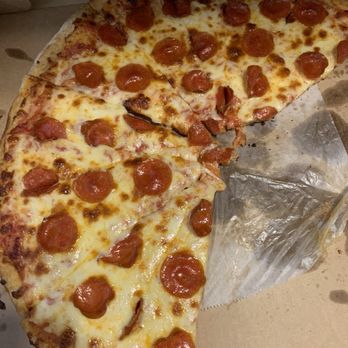 Layali Pizza Fish & Chicken - Pepperoni Pizza - Chicken Wings Near Me - Pittsburgh, Pennsylvania Layali Pizza Fish & Chicken - Pepperoni Pizza - Chicken Wings Near Me - Pittsburgh, Pennsylvania