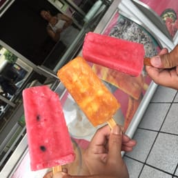 Sandia y piña con chile Sandia y piña con chile