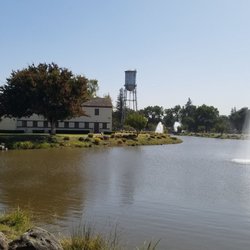 Dignity Health Medical Group - Stockton - Truly a beautiful facility with a great calming surrounding environment. A nice place to take a walk.