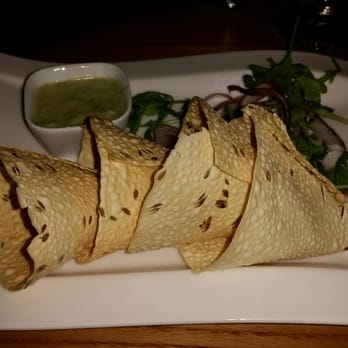 The Horseshoe - Spicy poppadoms delish - Bars Near Me - Birmingham, XWM