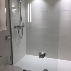 Mintrops Stadthotel Margarethenhöhe - Moderne Badezimmer! Alles sauber!