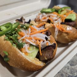 Fatty Mart - Lemongrass banh mi
