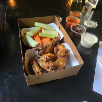 The Surly Goat - Chicken wings - Burgers Near Me - Encino, California The Surly Goat - Chicken wings - Burgers Near Me - Encino, California