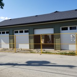 Top 10 Best Garage Door Services In Penticton Bc Last Updated December 2021 Yelp Top 10 Best Garage Door Services In Penticton Bc Last Updated December 2021 Yelp