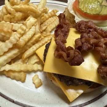 Pioneers Inn - Bacon cheeseburger with fries - Southern Near Me - Gilead, Nebraska Pioneers Inn - Bacon cheeseburger with fries - Southern Near Me - Gilead, Nebraska