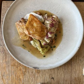 Mokonuts - Chicken with baby chanterelles - Cafes Near Me - Paris, 75