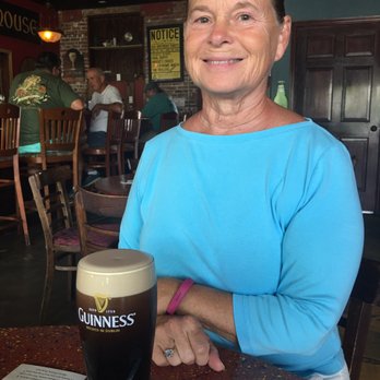 Celtic Ray Irish Pub - Irish Near Me - Punta Gorda, Florida