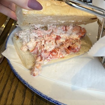 Saltine - Lobster roll - Southern Near Me - Jackson, Mississippi