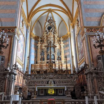 Basilica San Domenico Maggiore - Basilica San Domenico Maggiore January 2020 - Museums Near Me - Naples, NA