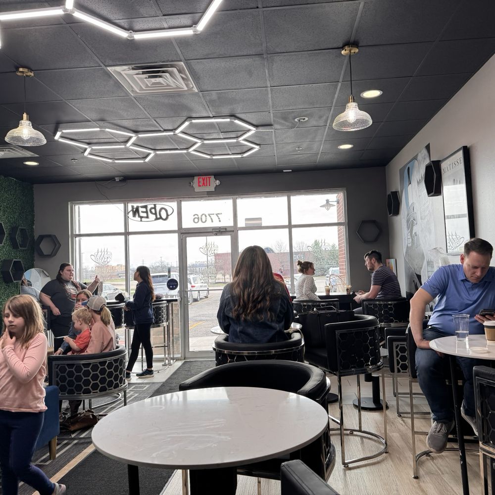 Dar Al Coffee - Coffee & Tea Near Me - Peoria, Illinois Dar Al Coffee - Coffee & Tea Near Me - Peoria, Illinois