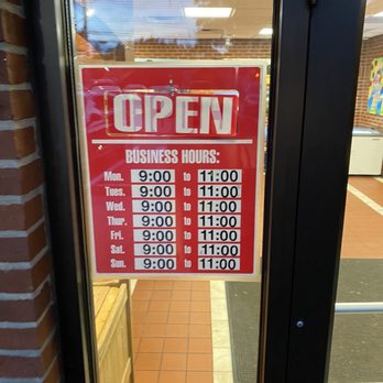 Richardson's Ice Cream - Business hours as of 8/18/2022 - Ice Cream & Frozen Yogurt Near Me - Middleton, Massachusetts Richardson's Ice Cream - Business hours as of 8/18/2022 - Ice Cream & Frozen Yogurt Near Me - Middleton, Massachusetts
