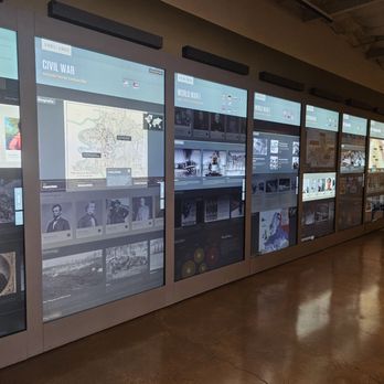 Flying Heritage & Combat Armor Museum - Museums Near Me - Everett, Washington