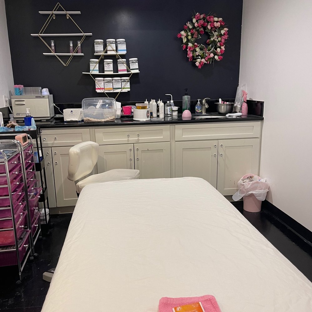 Waxing room