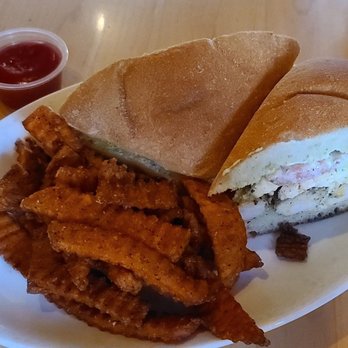 Perfect Pear Bistro - Chicken Pesto with Sweet Potato fries - New American Near Me - Tempe, Arizona