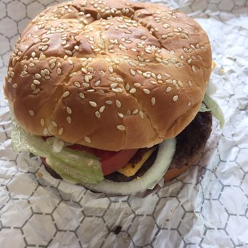 Braum's - Bacon cheeseburger - Ice Cream & Frozen Yogurt Near Me - Springfield, Missouri