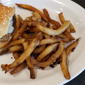 My Dad's Place - People sitting next to me got dark greasy fries covered in dirty fry oil. - Pizza Near Me - Dayton, Washington My Dad's Place - People sitting next to me got dark greasy fries covered in dirty fry oil. - Pizza Near Me - Dayton, Washington