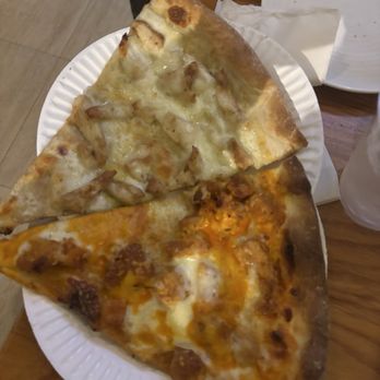 Giovani's Bar & Grill - Chicken Bacon Ranch Pizza - Sports Bars Near Me - Philadelphia, Pennsylvania Giovani's Bar & Grill - Chicken Bacon Ranch Pizza - Sports Bars Near Me - Philadelphia, Pennsylvania