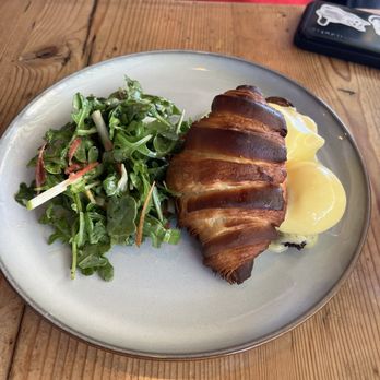 Lazy Dough - Eggs Benedict Croissant Sandwich - Breakfast & Brunch Near Me - Long Beach, California