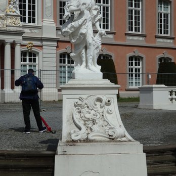 Kurfürstliches Palais - Statuary - Landmarks & Historical Buildings Near Me - Trier, RP