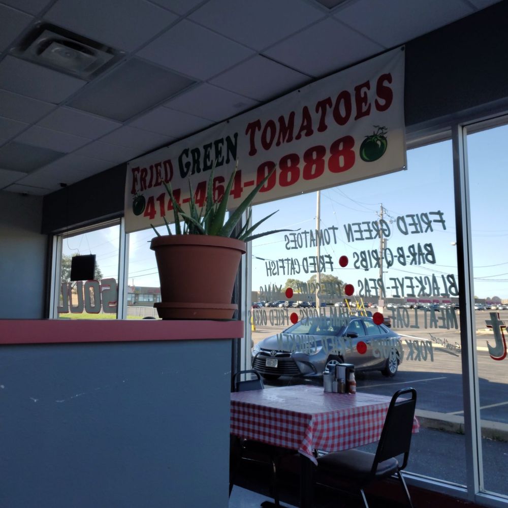 Soul Good Kitchen - I guess they have fried green tomatoes - Soul Food Near Me - Milwaukee, Wisconsin Soul Good Kitchen - I guess they have fried green tomatoes - Soul Food Near Me - Milwaukee, Wisconsin