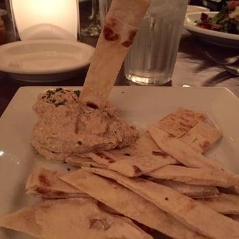 McEwen's Memphis - hummus with flatbread - Southern Near Me - Memphis, Tennessee