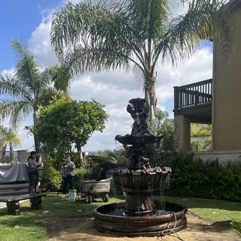 Planters & More - 8ft fountain from plantersandmoretheoriginal - Home Decor Near Me - Hesperia, California