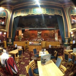 The Playhouse - Front row....