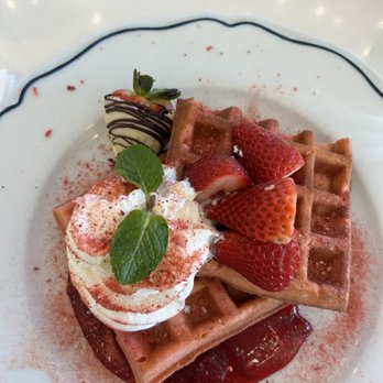 Sweet Maple - Valentine's special: Strawberry Moffle - Breakfast & Brunch Near Me - Cupertino, California Sweet Maple - Valentine's special: Strawberry Moffle - Breakfast & Brunch Near Me - Cupertino, California