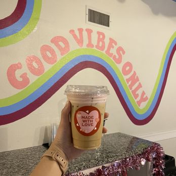 Poppy’s Coffee House - Strawberry tres - Coffee & Tea Near Me - San Antonio, Texas