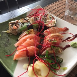 Sushi Kultur - Otroligt snygga upplägg, god kimchi och välsmakande sushi!