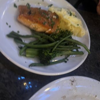 Barbarella Restaurant & Bar - Salmon Entree Upcharge - Breakfast & Brunch Near Me - Playa La Jolla, California Barbarella Restaurant & Bar - Salmon Entree Upcharge - Breakfast & Brunch Near Me - Playa La Jolla, California